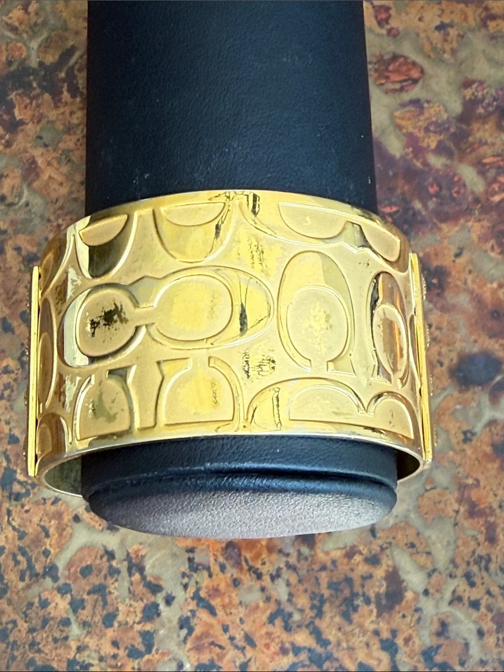 Vintage Coach Gold-Tone Raised Signature 'C' 1 1/2” Wide Cuff - Picture 3 of 11